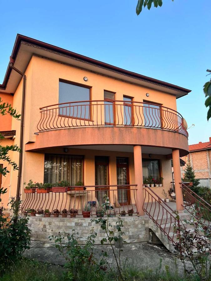 Kesta Camenar Villa Ahyolu Dış mekan fotoğraf